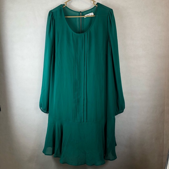 Justfab green dress XXL long sleeve very cute - Picture 4 of 11